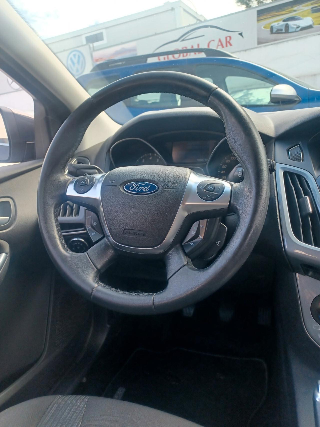 Ford Focus 1.0 TITANIUM S.W. ANNO 2013