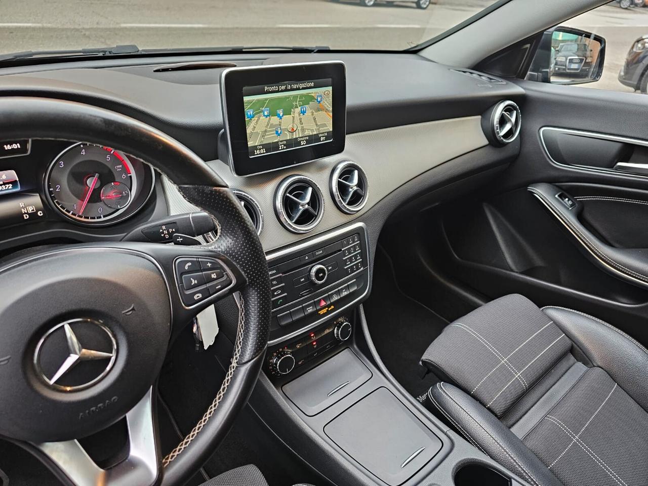 Mercedes-benz CLA 200d 136cv Shooting Brake Sport*Navi*Bi-Xeno*18*Pdc*