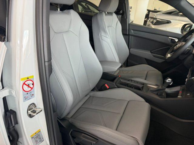 AUDI Q3 SPB 35 TDI S tronic Identity Black