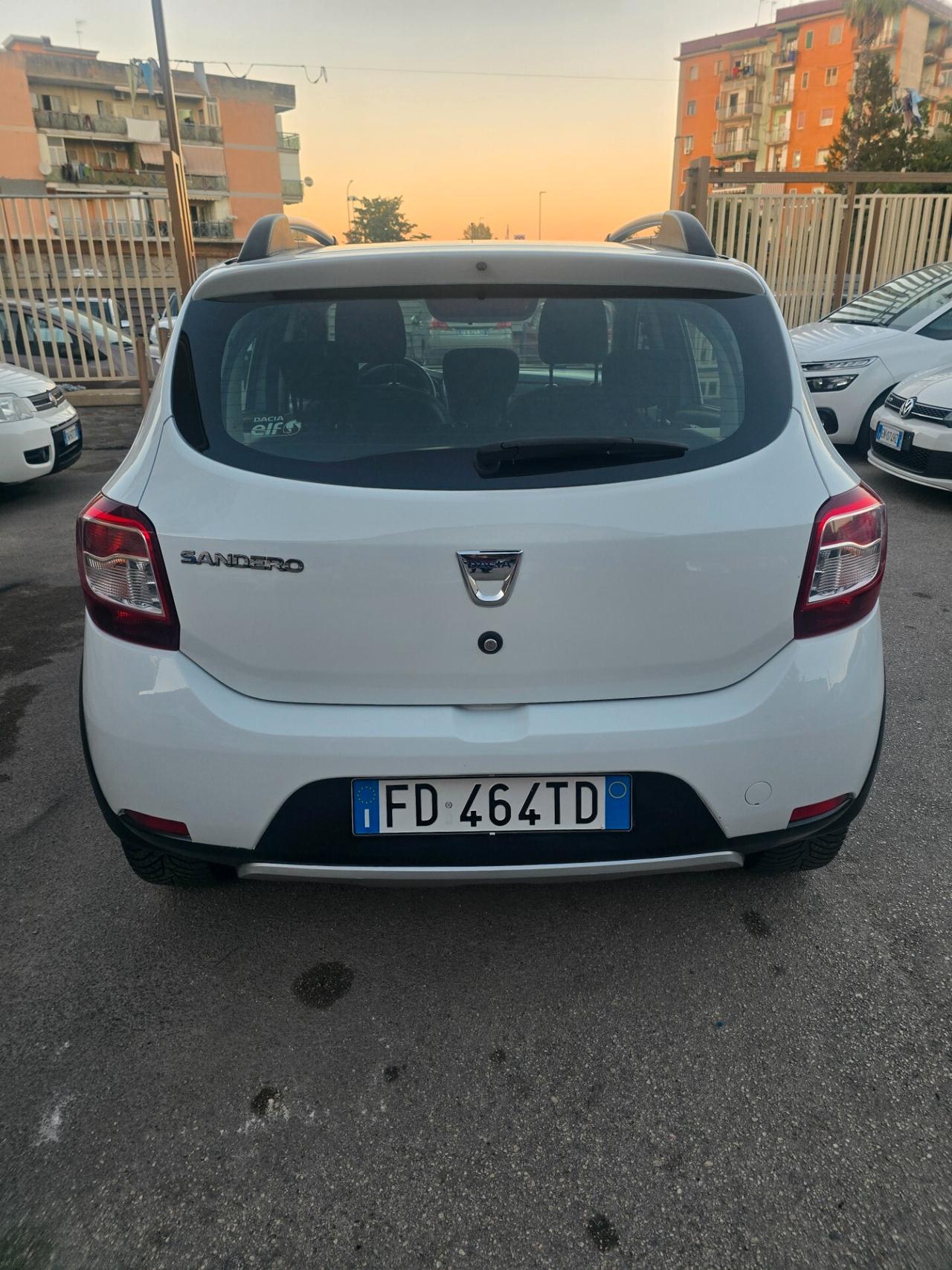 Dacia Sandero 0.9 TCe 12V TurboGPL 90CV Start&Stop Lauréate