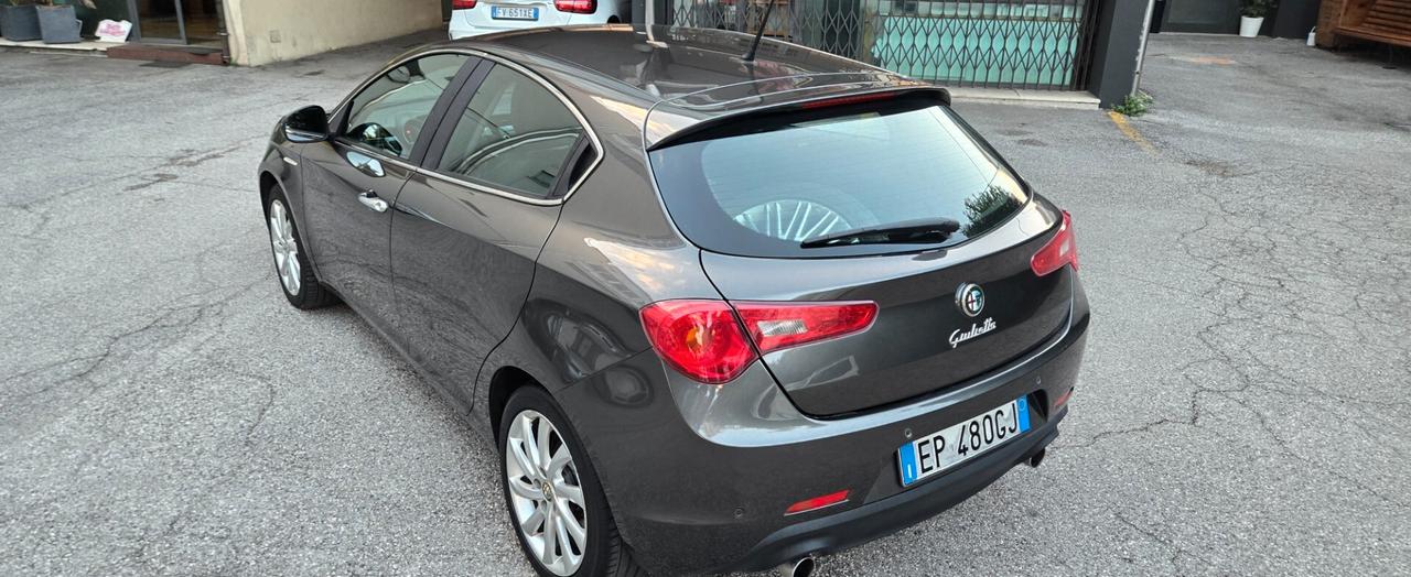 Alfa Romeo Giulietta 2.0 JTDm-2 140 CV Exclusive
