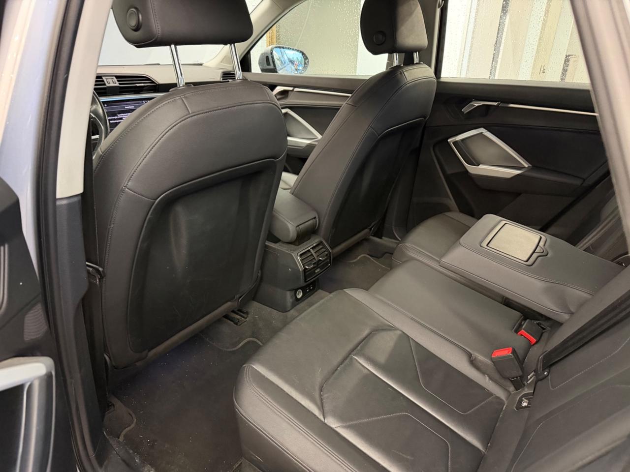 Audi Q3 35 TDI S tronic S line edition