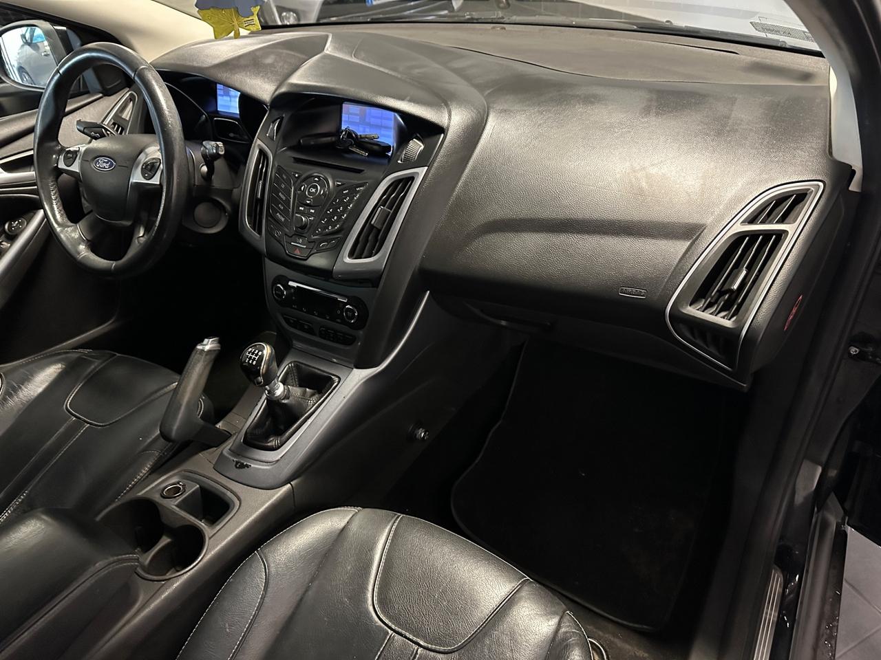 FORD FOCUS 1.6 TDCi 105 CV GANCIO TRAINO S.W TITANIUM