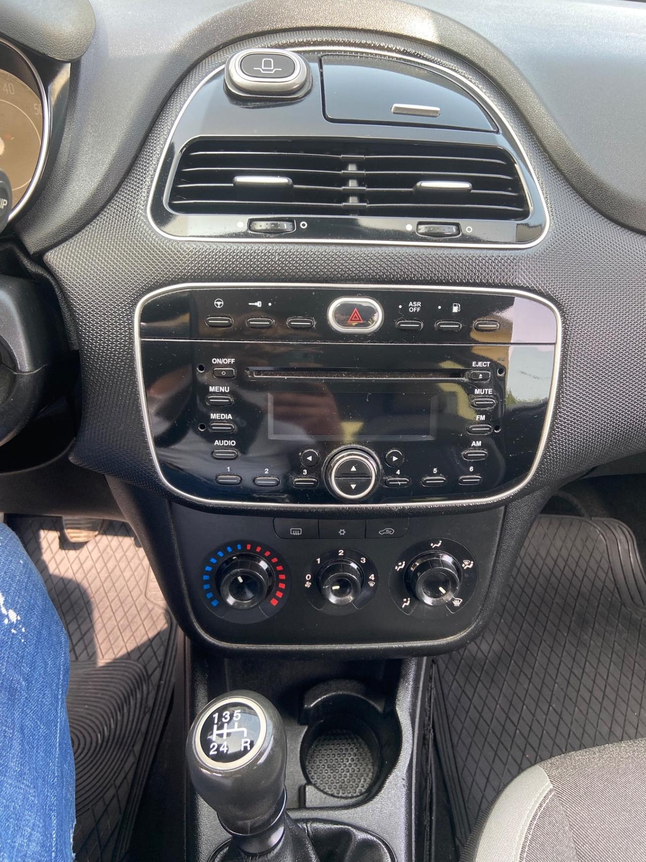 Fiat Punto 1.4 Benz 8V 5 porte Lounge 2013 EURO5B