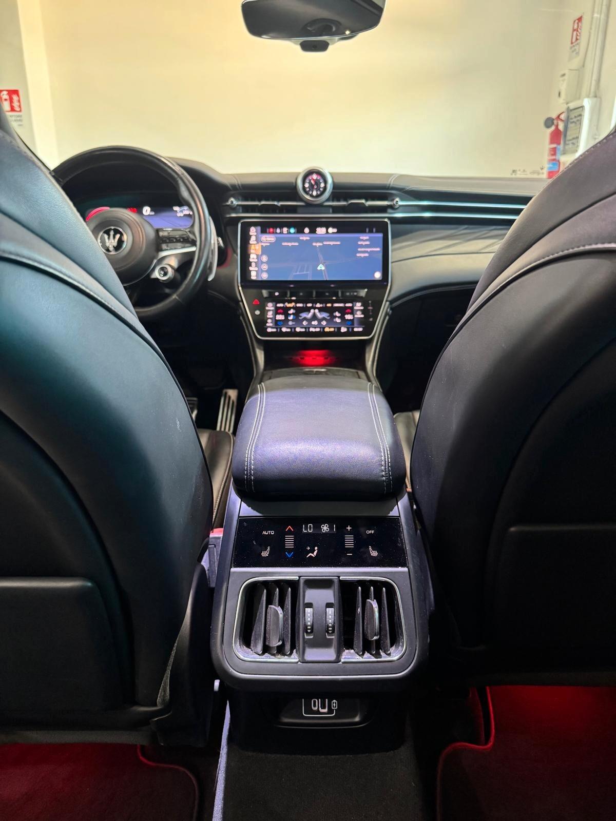 Maserati Grecale MHEV 300 CV AWD GT PrimaSerie