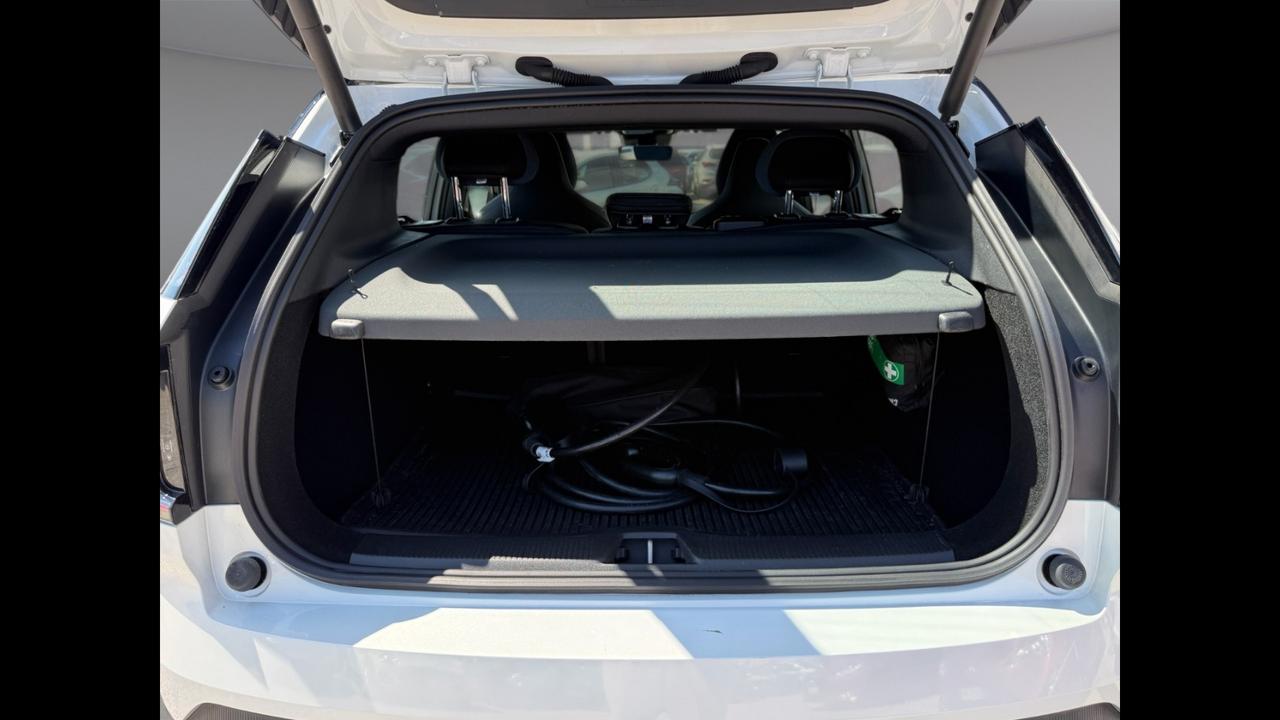 VOLVO EX30 - EX30 single motor Plus rwd