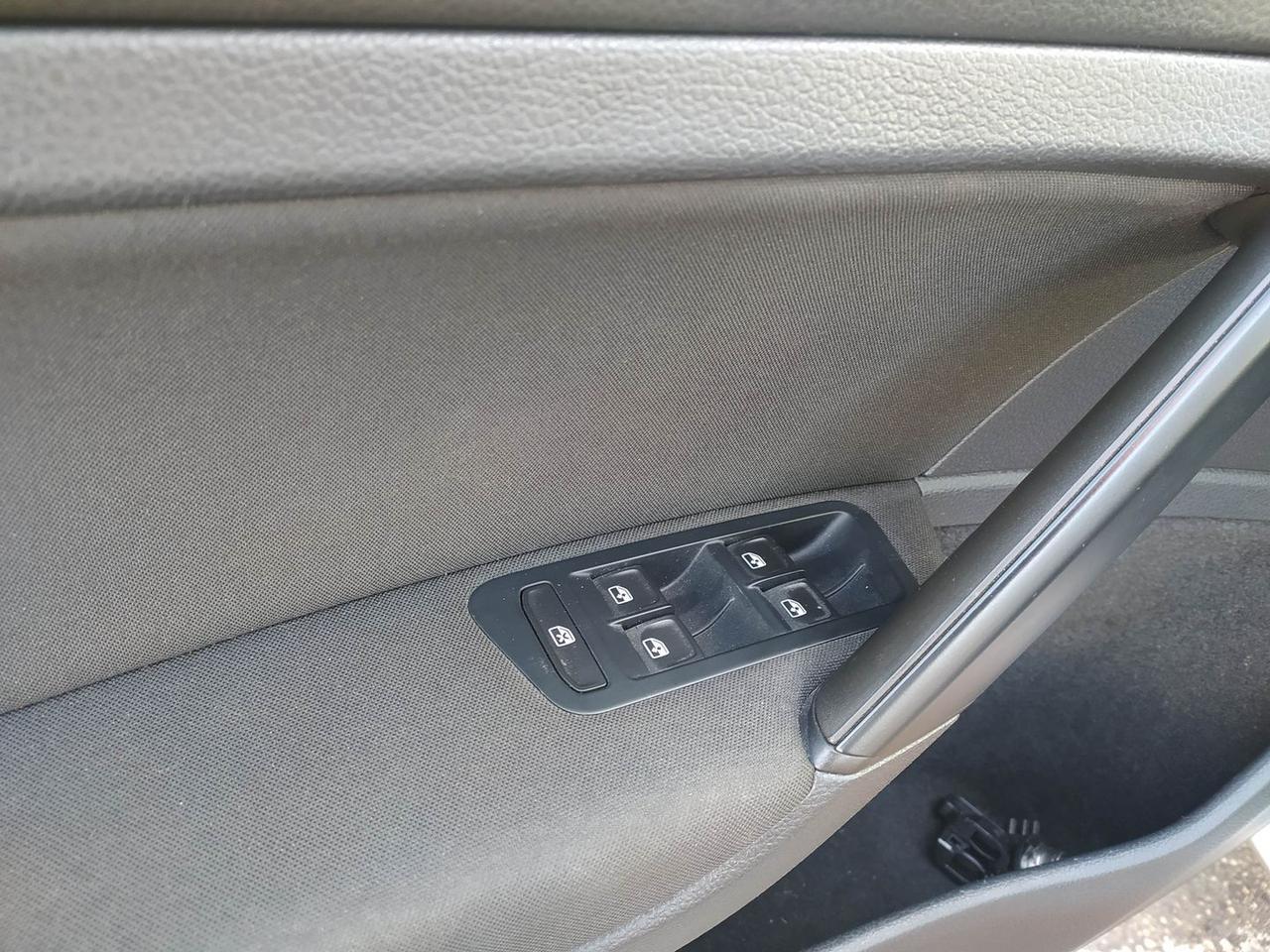 Volkswagen Golf Trendline 1.6 TDI 90CV BlueM #9571