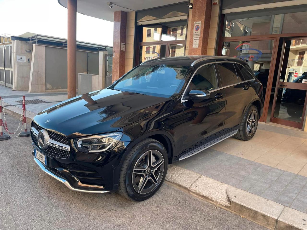 Mercedes-benz GLC 220 d 4Matic 194CV PREMIUM PLUS AMG TETTO LED 19