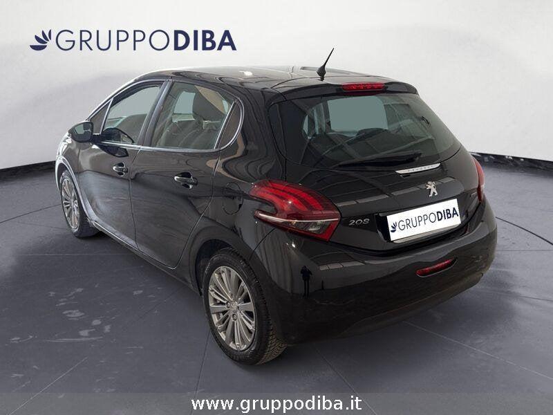 Peugeot 208 I 2015 Benzina 5p 1.2 puretech Active 82cv