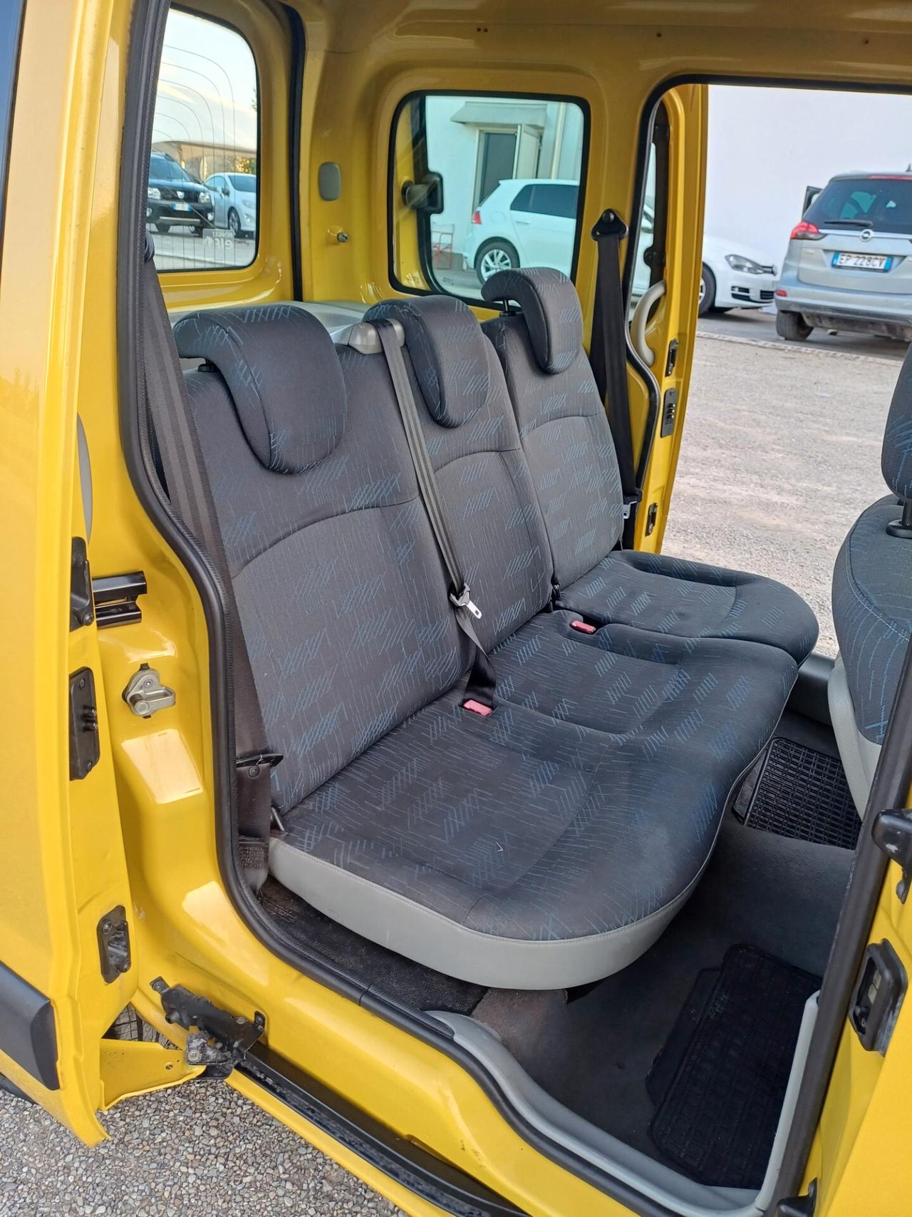 Renault Kangoo 1.2 16V 5p. Luxe