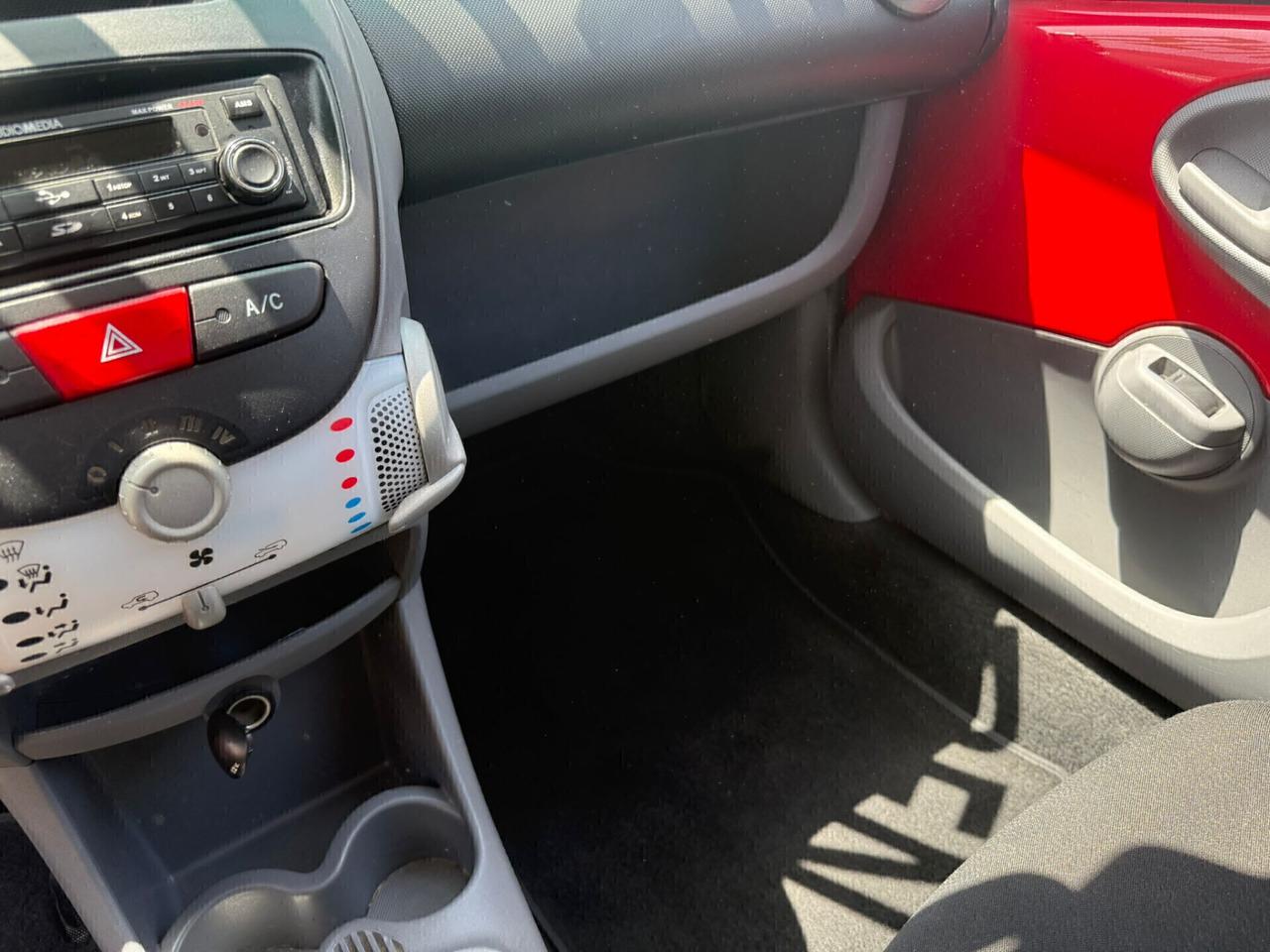 Toyota Aygo 1.0 12V VVT-i 5 porte