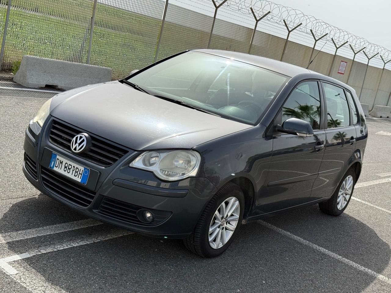 Volkswagen Polo 1.4/80CV 16V 5p. Comfort-GPL-NEOPATENTATI