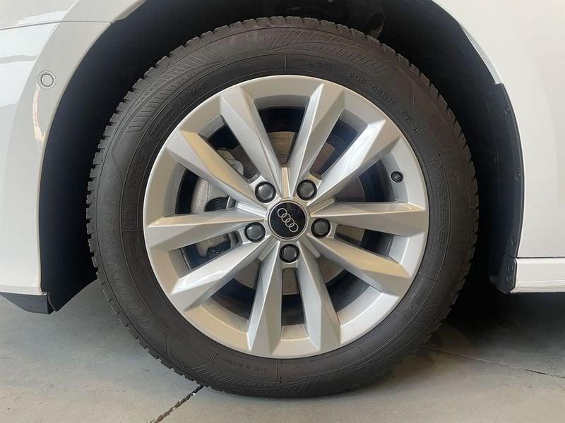 Audi A3 35 TFSI S tronic Business