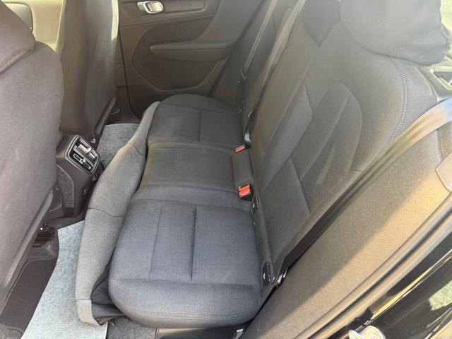 VOLVO XC40 B3 automatico Core