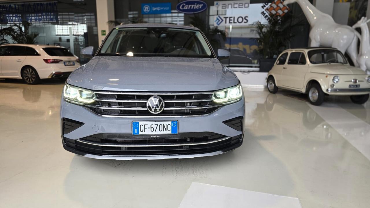 Volkswagen Tiguan 2.0 TDI 150 CV SCR DSG Elegance