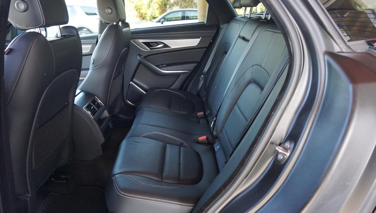 Jaguar F-Pace 2.0d i4 mhev R-Dynamic S awd 204cv auto