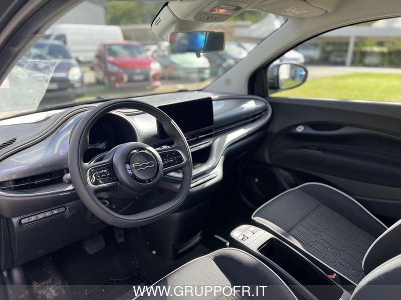 FIAT 500 Berlina 320 42 kWh