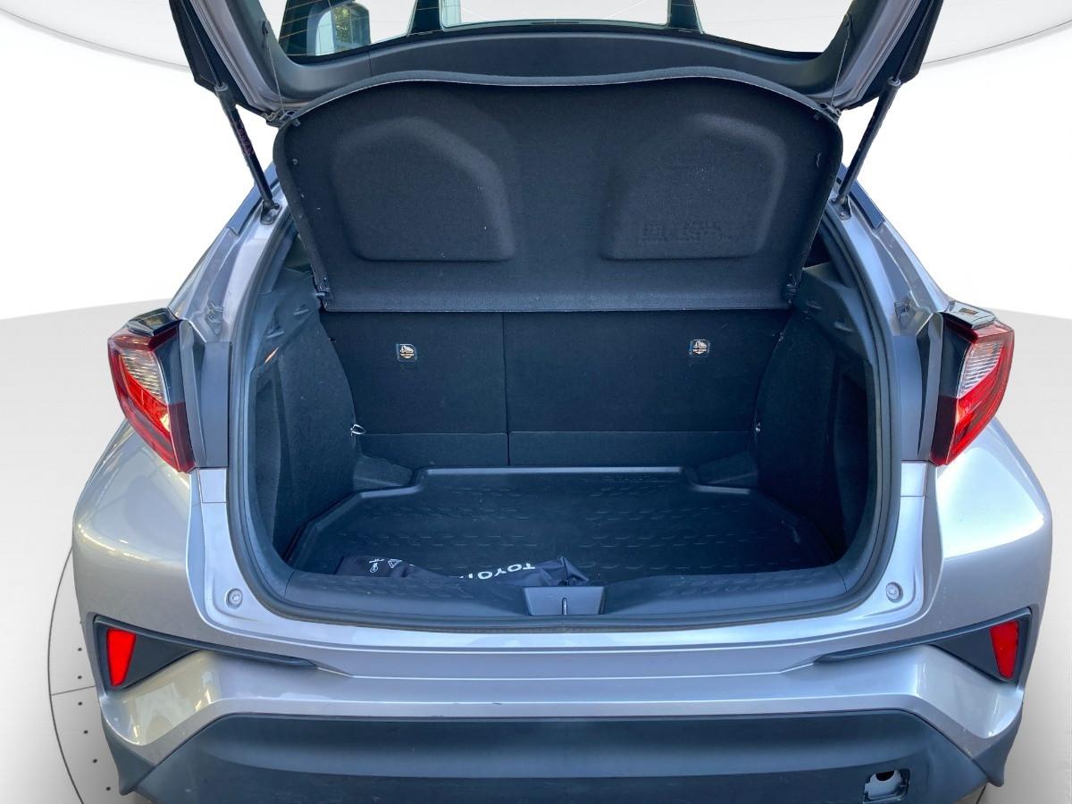 TOYOTA C-HR 1.8h Business e-cvt