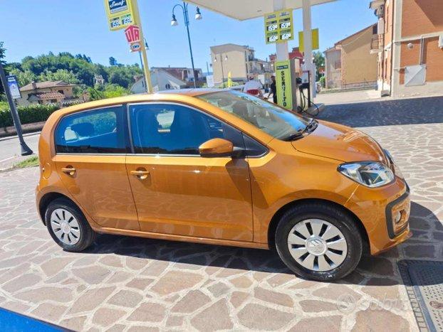 VOLKSWAGEN up! 1.0 5p take up! NEOPATENTATI