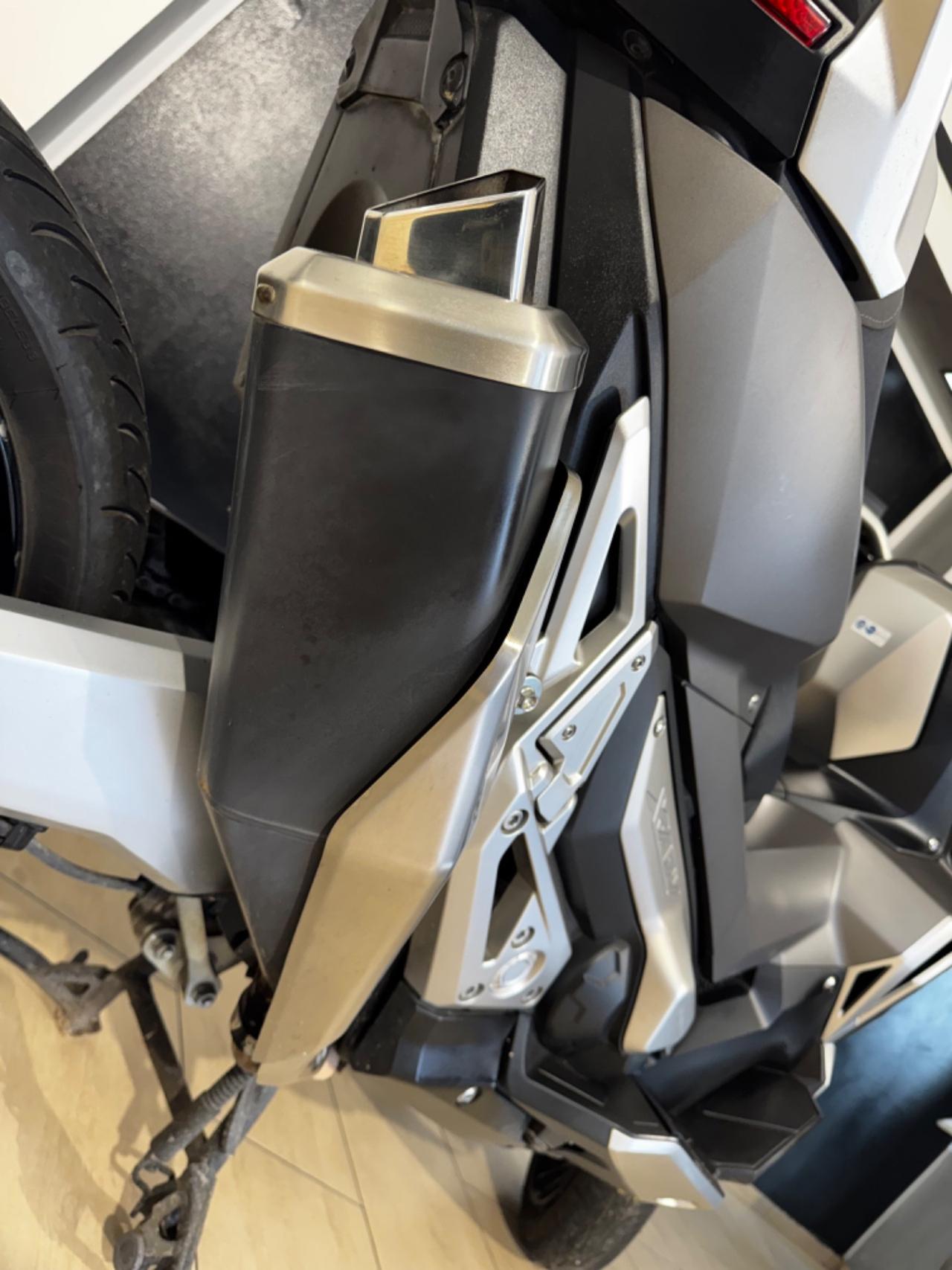 Honda X-ADV 750 ABS OK PERMUTE GARANZIA FINANZIABILE PIGNONE NUOVO