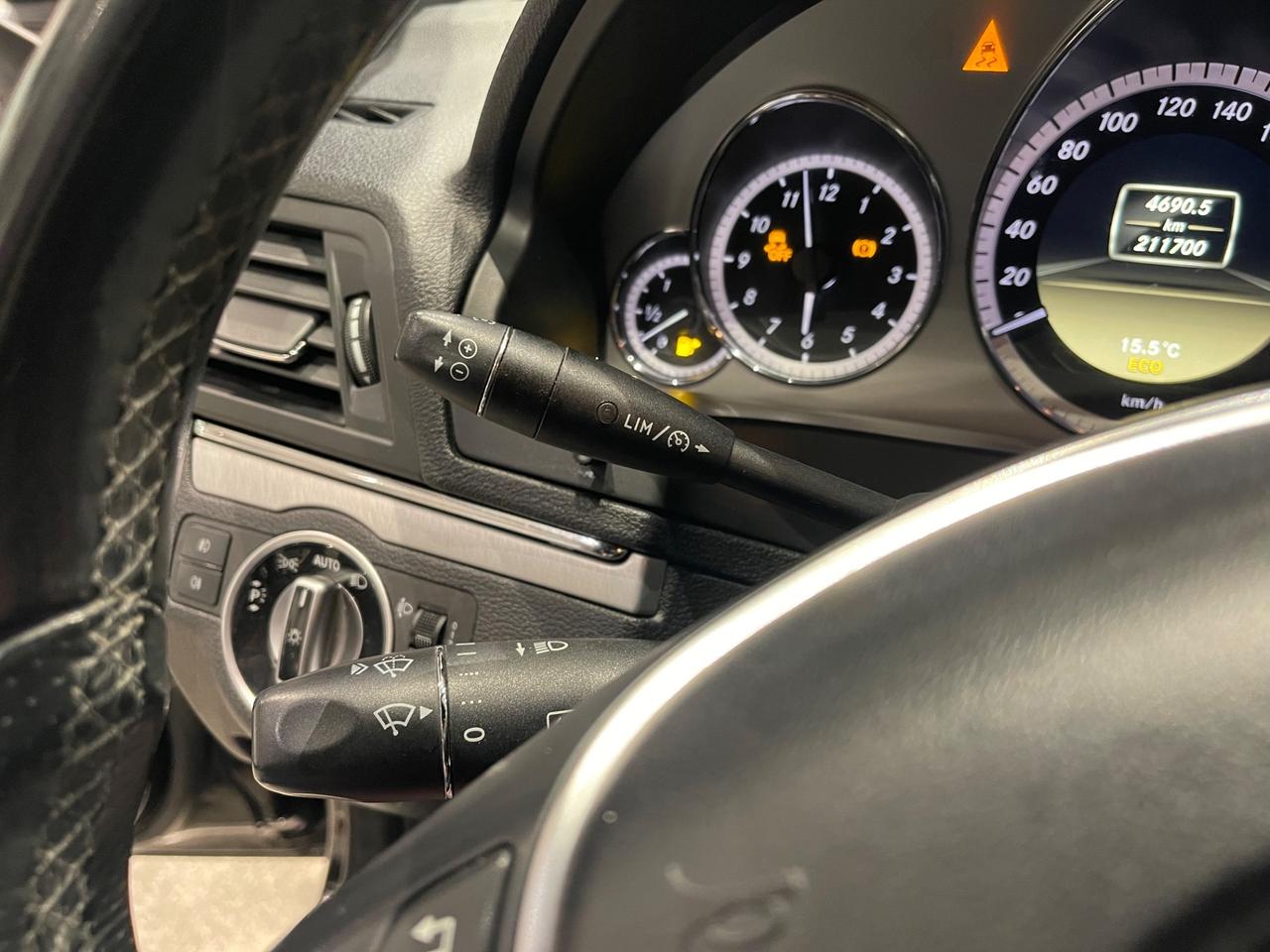 Mercedes-benz E 220 CDI Coupé BlueEFFICIENCY Avantgarde