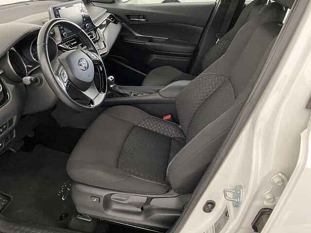 Toyota C-HR 1.8 Hybrid E-CVT Active