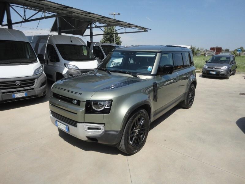 LAND ROVER Defender (2019) Defender 110 3.0D I6...