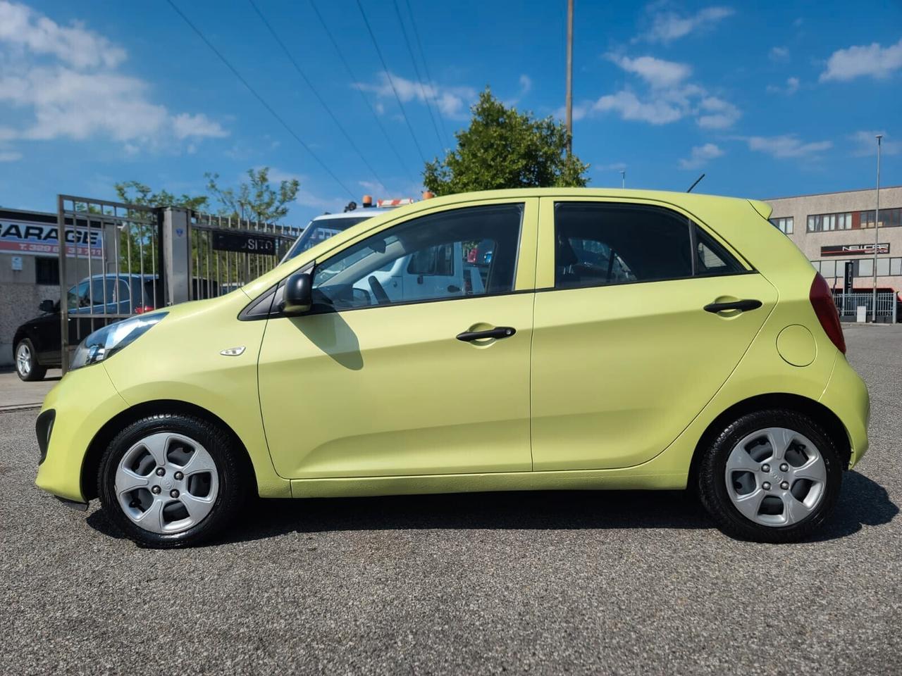Kia Picanto 1.0 BENZ SOLO 28.000 KM