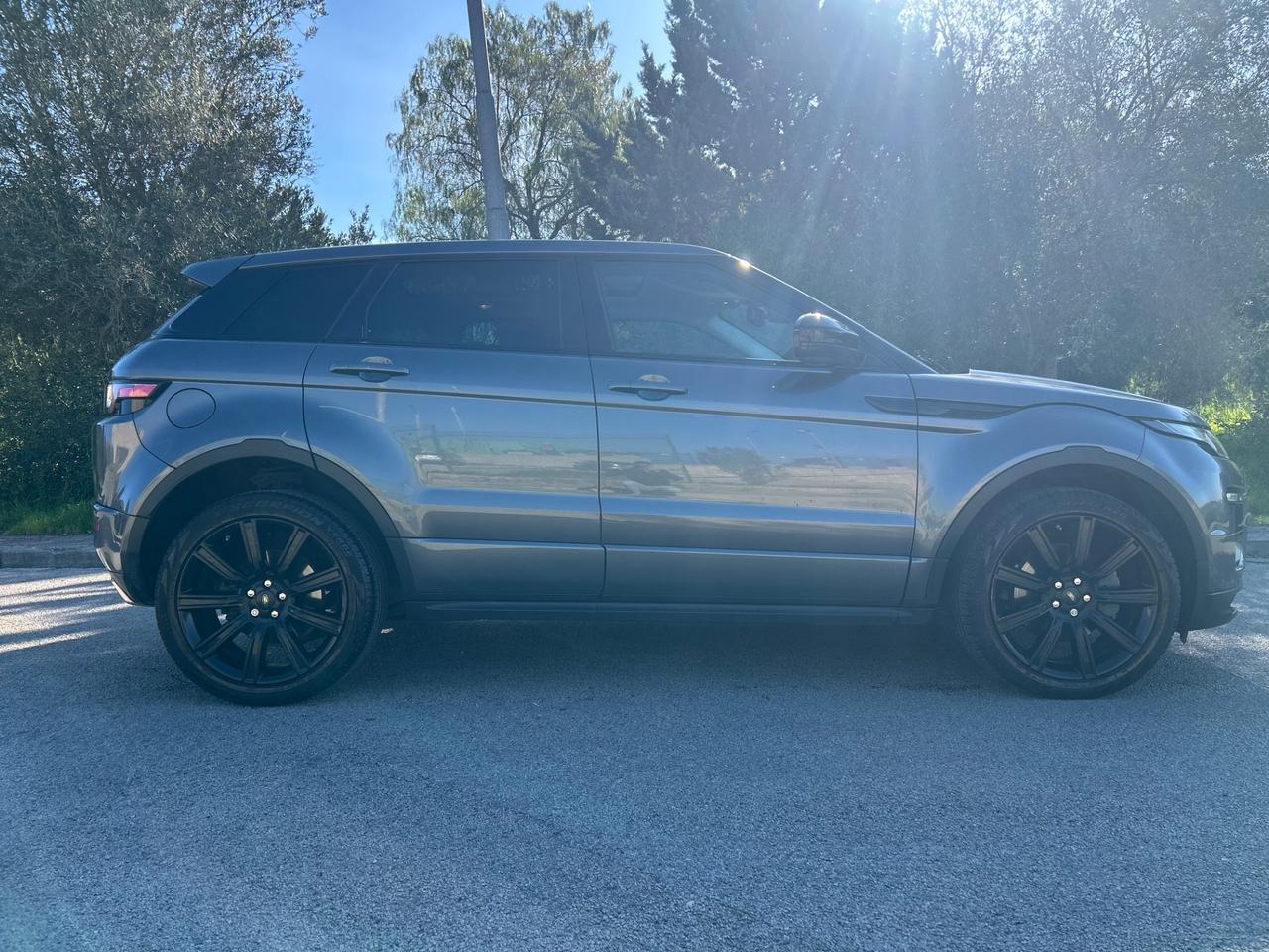 Land Rover Range Evoque 2.0 TD4 180 CV 5p. SE Dynamic