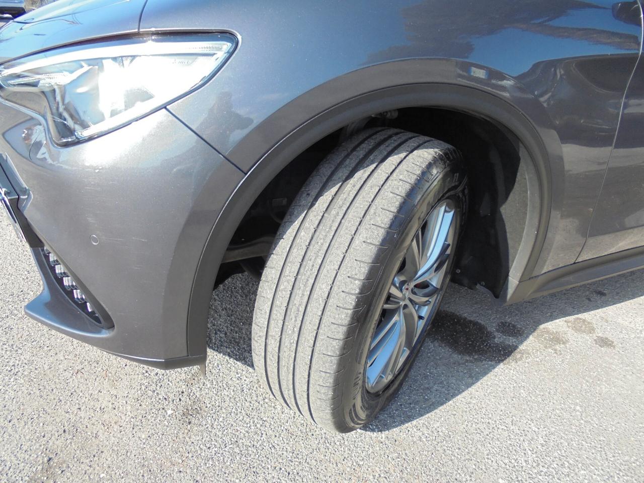 Alfa Romeo Stelvio 2.2 Turbodiesel 210 CV AT8 Q4 Executive