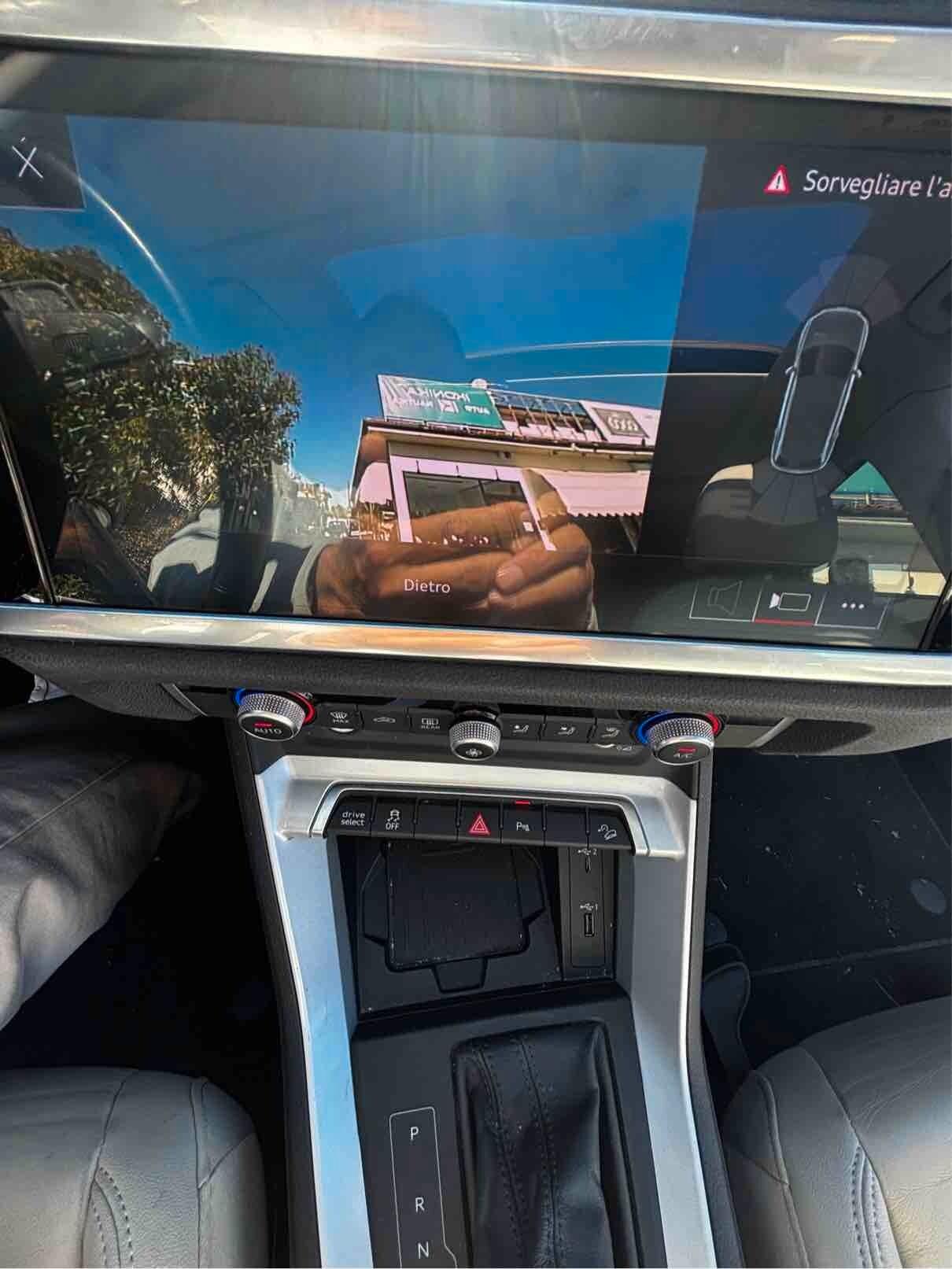 Audi Q3 35 TFSI S line edition