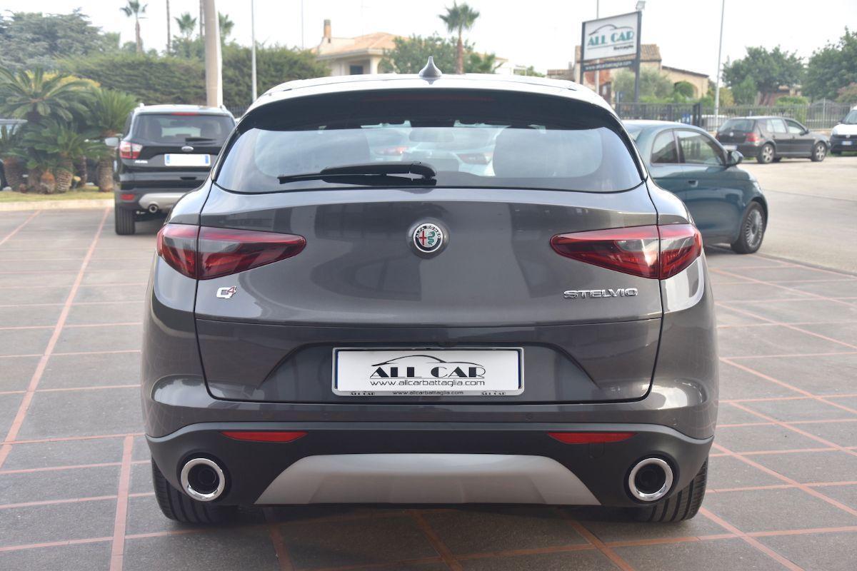 Alfa Romeo Stelvio 2.2 Turbodiesel 190cv Q4 AT8 Executive