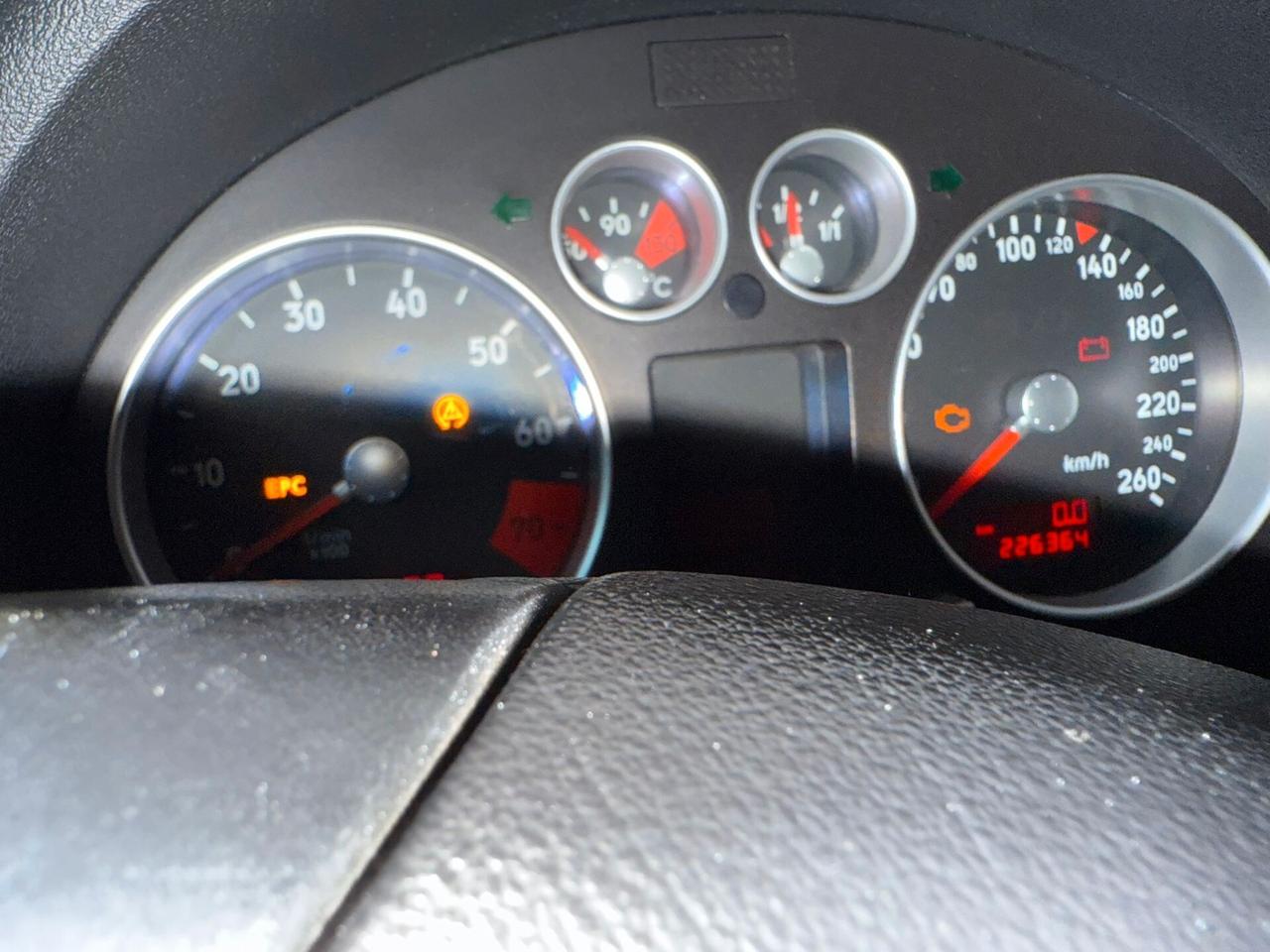 Audi TT Coupé 1.8 T 20V 179 CV cat
