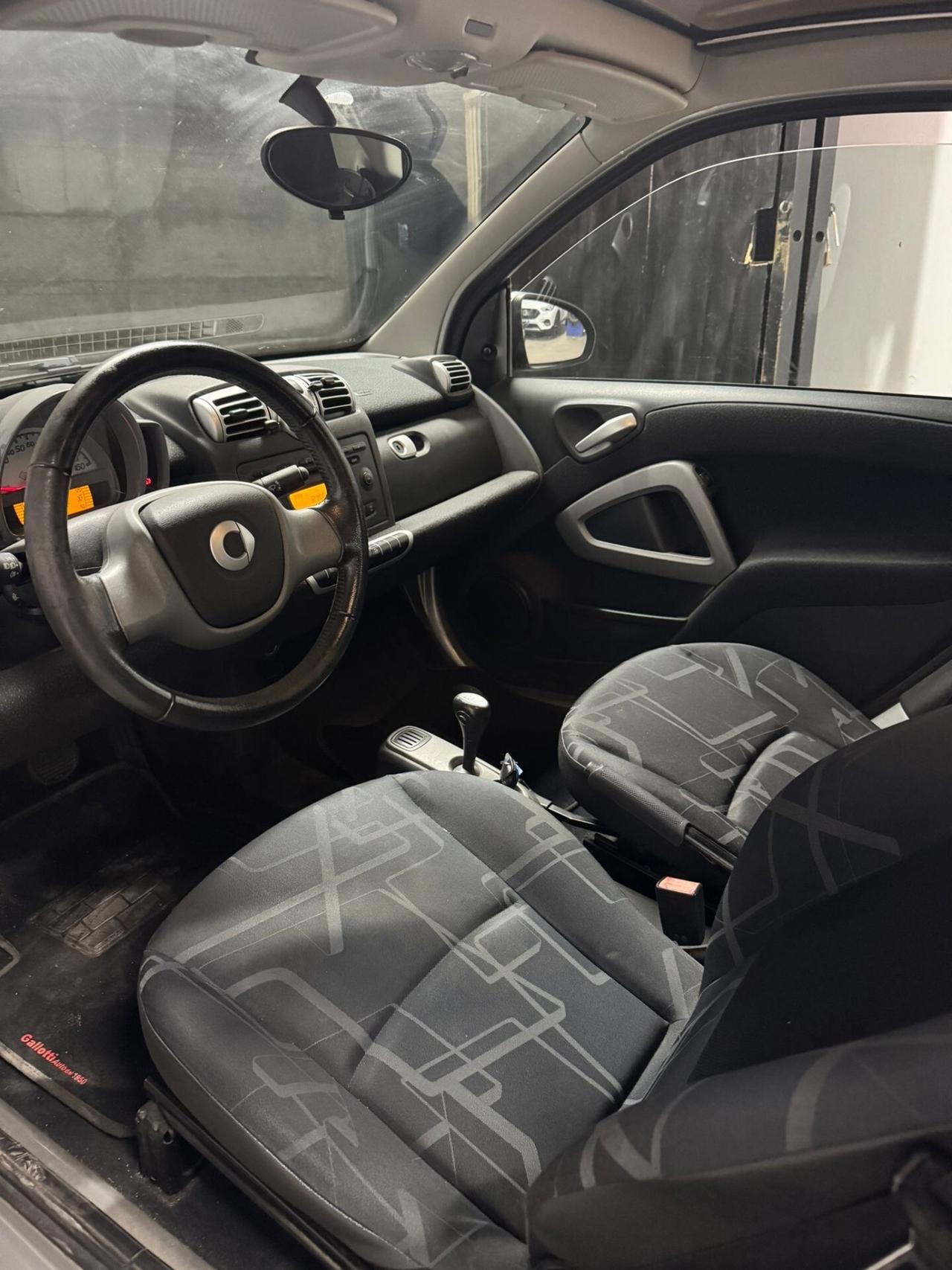 Smart ForTwo 1000 52 kW motore revisionato e 12 mesi di garanzia