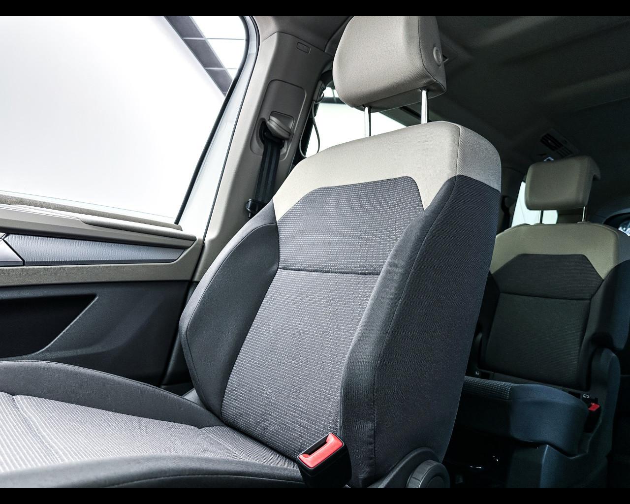 VOLKSWAGEN Multivan 7ª '21-> - Multivan 1.5 PHEV DSG 4Motion Space