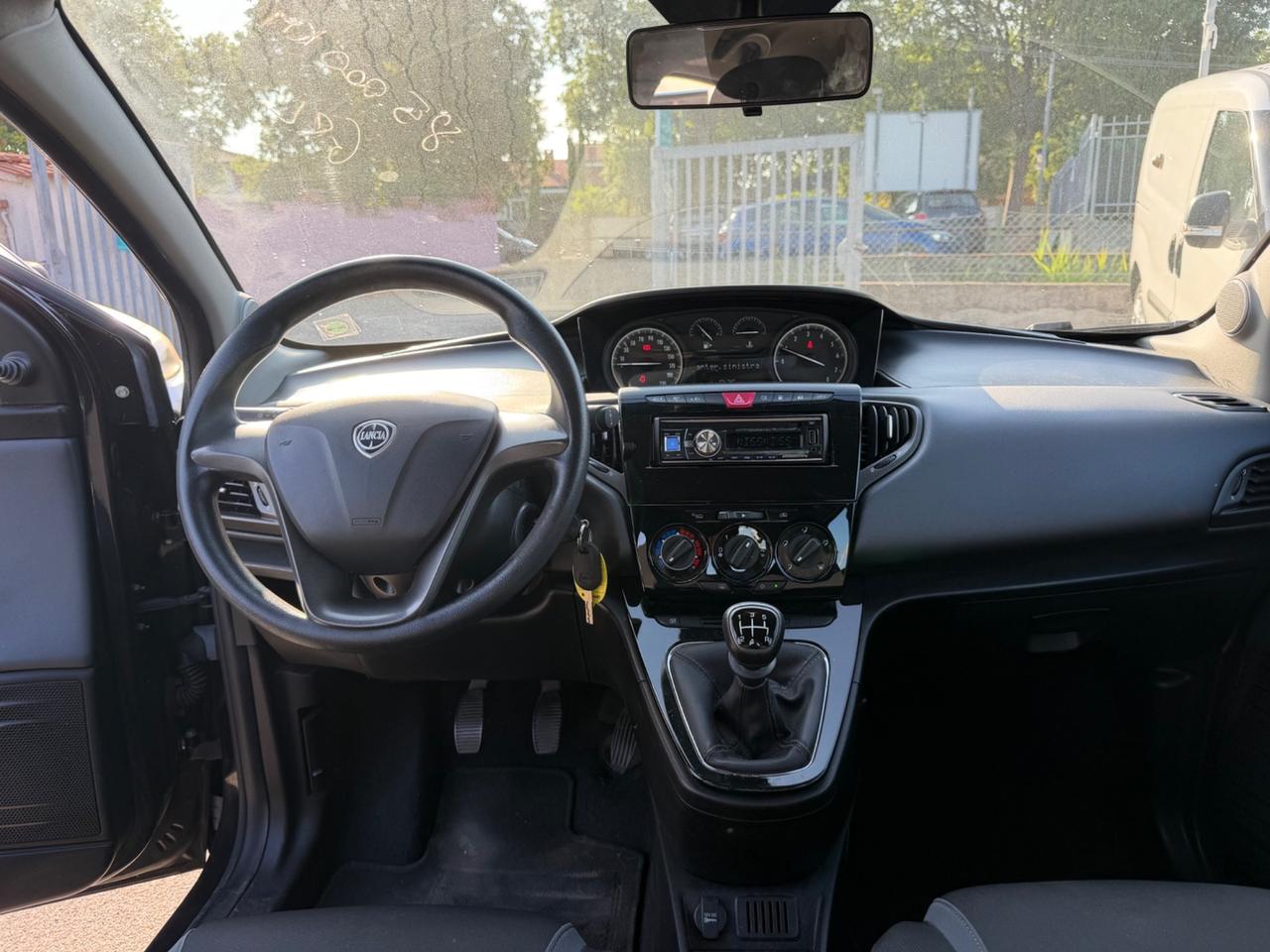 Lancia Ypsilon 1.2 69 CV 5 porte GPL Ecochic Gold