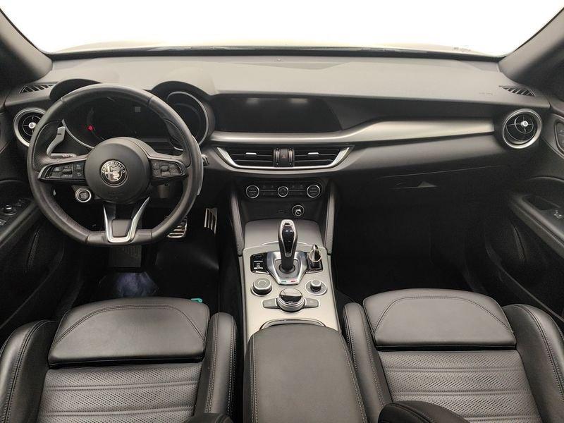 Alfa Romeo Stelvio 2023 2.2 t Veloce rwd 160cv auto