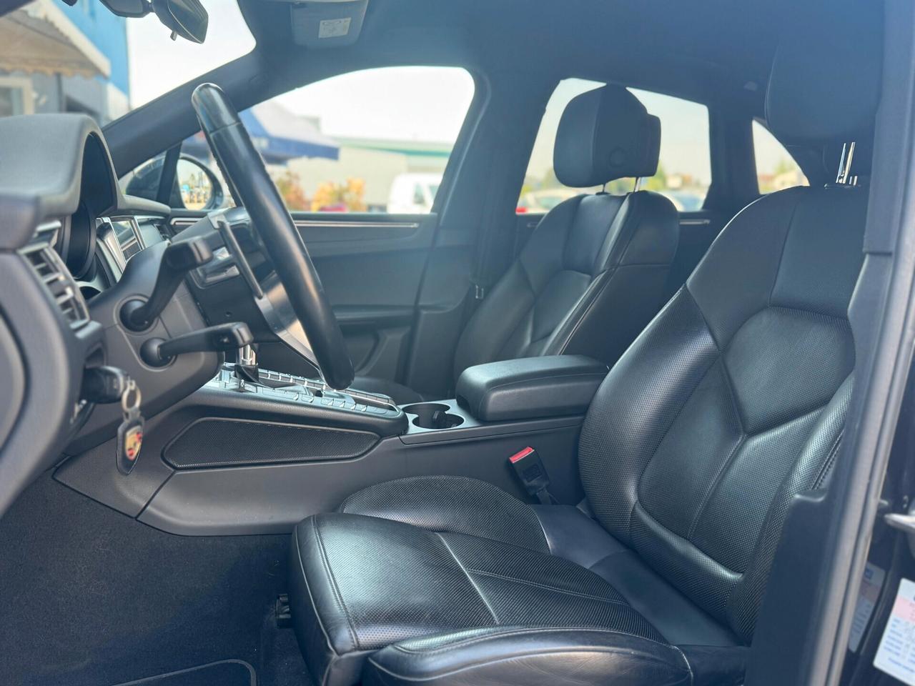 Porsche Macan 2.0 245CV