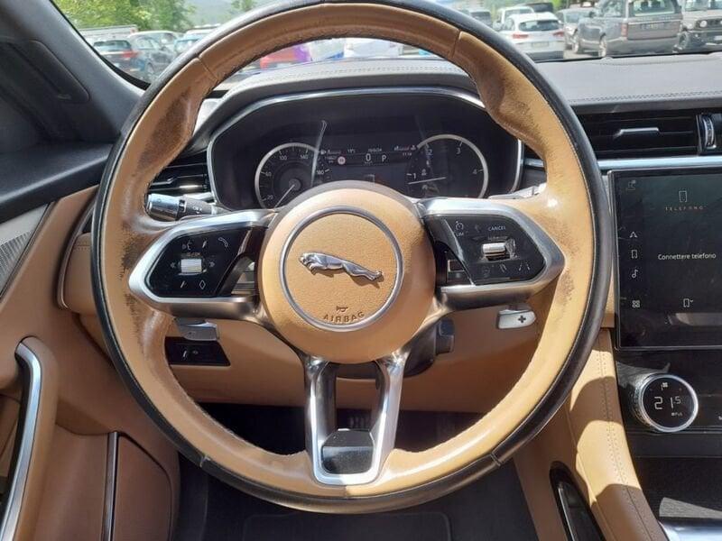 Jaguar F-Pace F-Pace 2.0 D 204 CV AWD aut. R-Dynamic SE