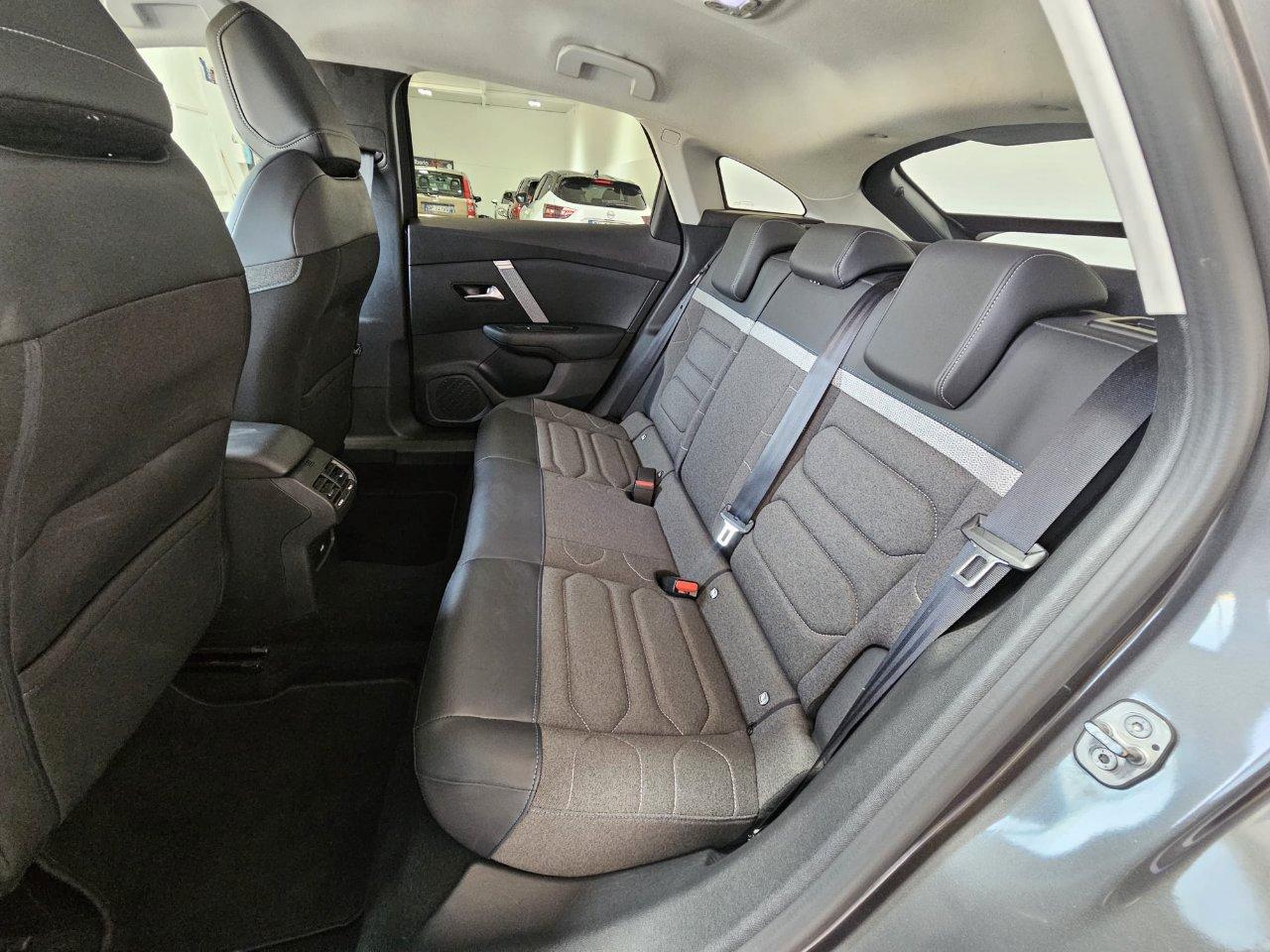Citroen C4 1.5 bluehdi Shine s&s 130cv eat8
