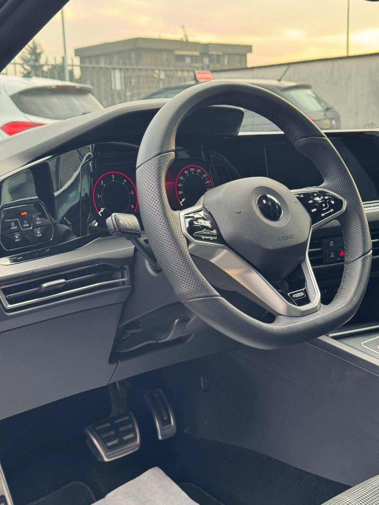 Volkswagen Golf 2.0 TDI GTD DSG