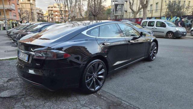 TESLA Model S 70d