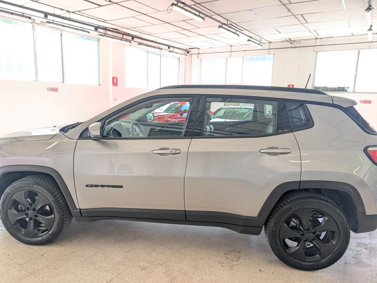 Jeep Compass 2.0 Multijet II aut. 4WD Night Eagle GANCIO TRAINO