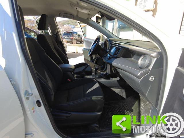 TOYOTA RAV 4 RAV4 2.5 Hybrid 2WD Business