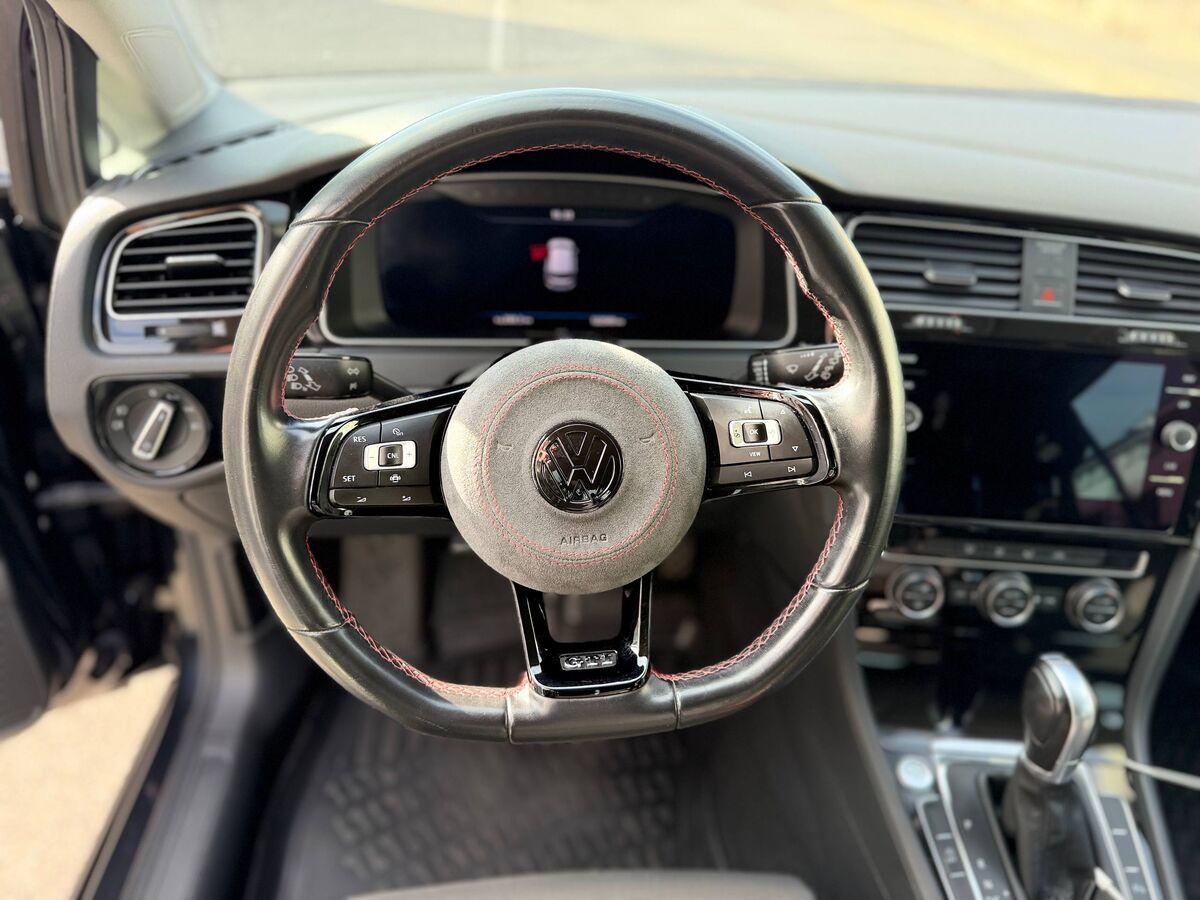 Volkswagen Golf 1.4 tsi Executive 125cv dsg