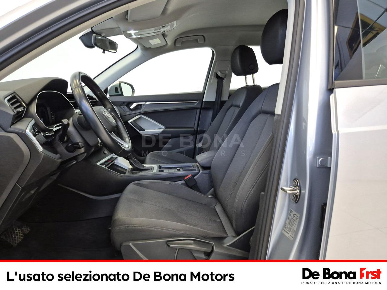 Audi Q3 35 2.0 tdi business s-tronic