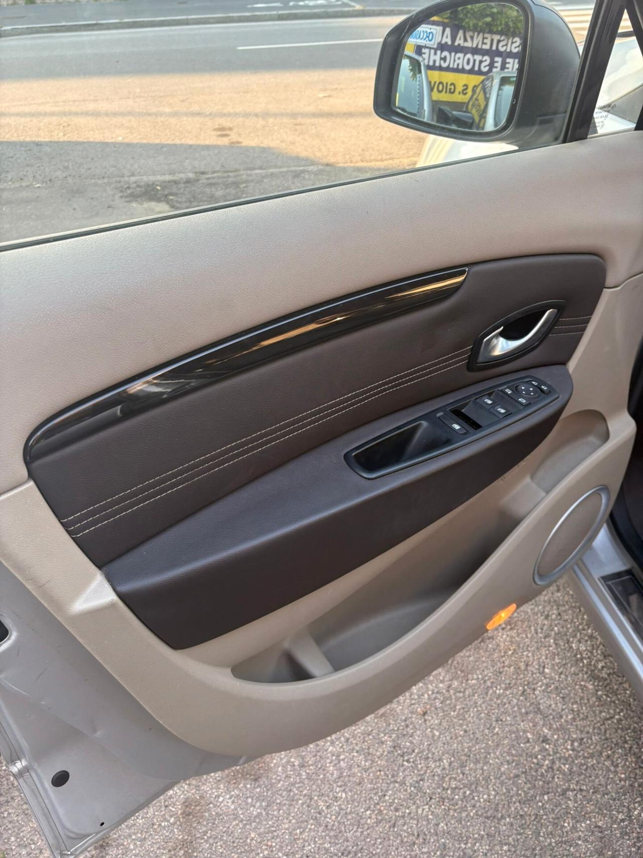 Renault Scenic Scénic 1.4 TCe Dynamique