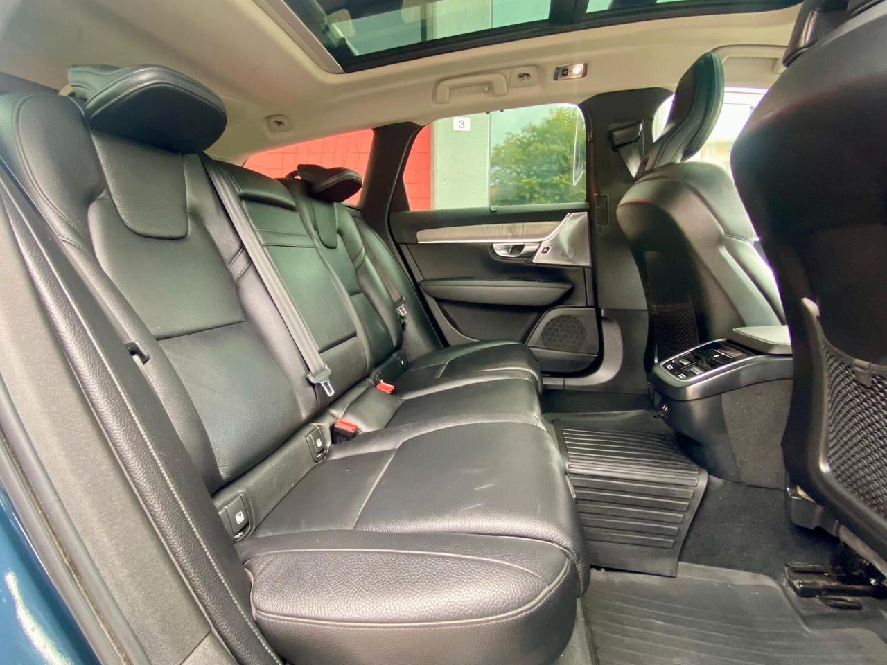 VOLVO V90 CROSS COUNTRY B4 (d) AWD 2.0 (197CV) - VIRTUAL COCKPIT, TETTO PANORAMICO, PELLE TOTALE