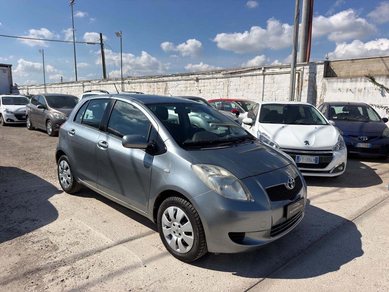 Toyota Yaris 1.0 5 porte Sol “NUOVISSIMA”