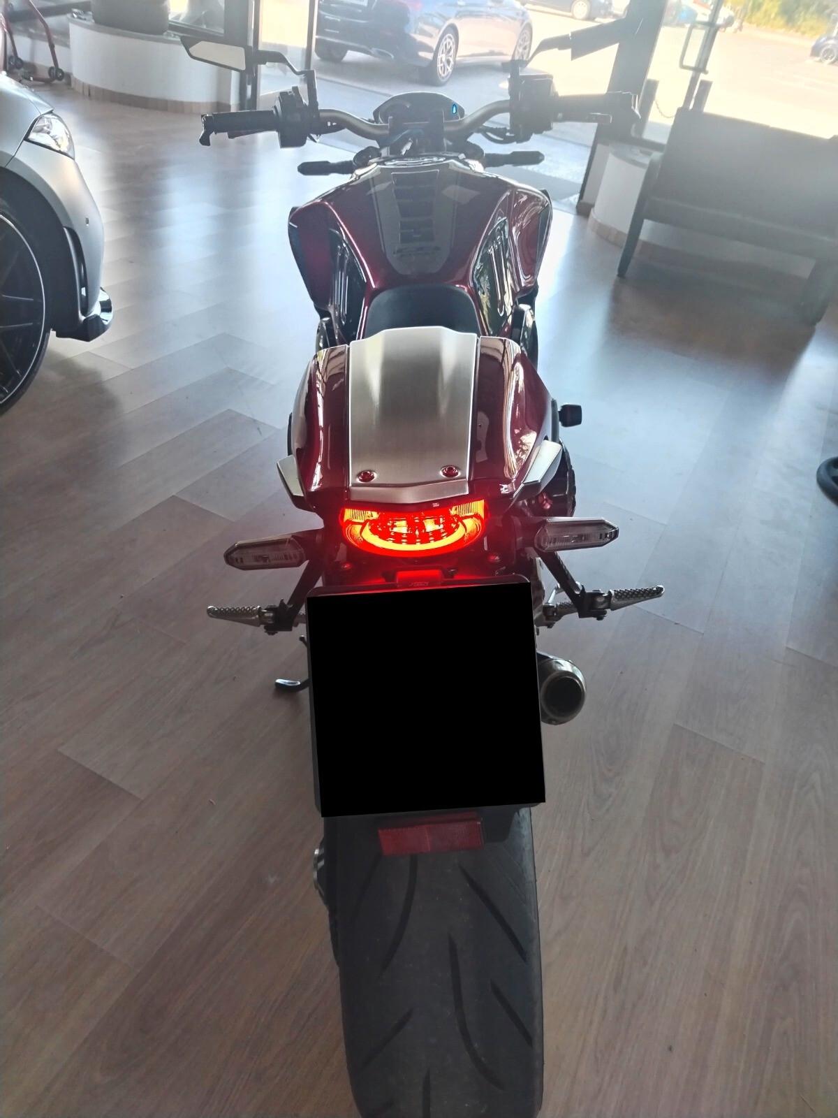 Honda CB 1000 R